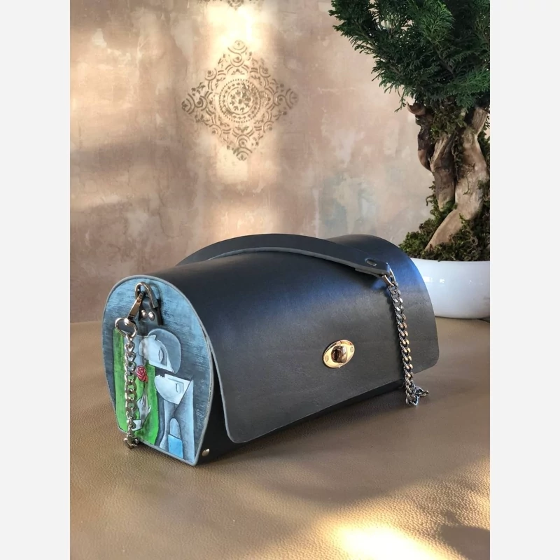 کیف رودوشی طرح عاشقی