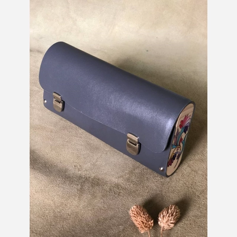 کیف دستی طرح گل رنگین کمان