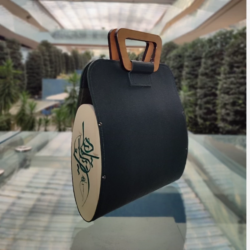 کیف دسته چوبی کالیگرافی هیچ