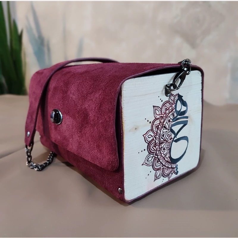 کیف رو دوشی طرح هیچ
