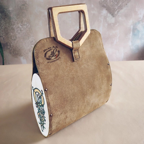 کیف دسته چوبی طرح نماد تولد